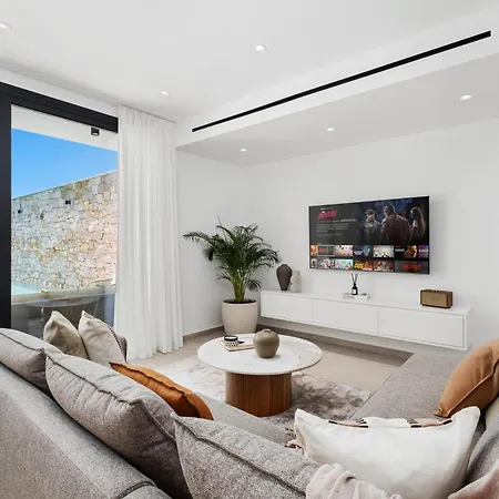 New - Cocoon Olea Luxury By Nomads * ペイヤ